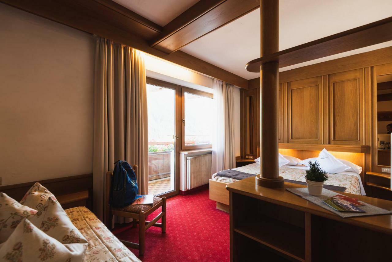 Hotel Catinaccio Vigo di Fassa Kültér fotó